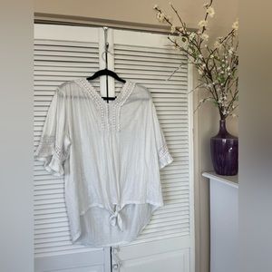 ByDesign 2XL White Decorated Blouse